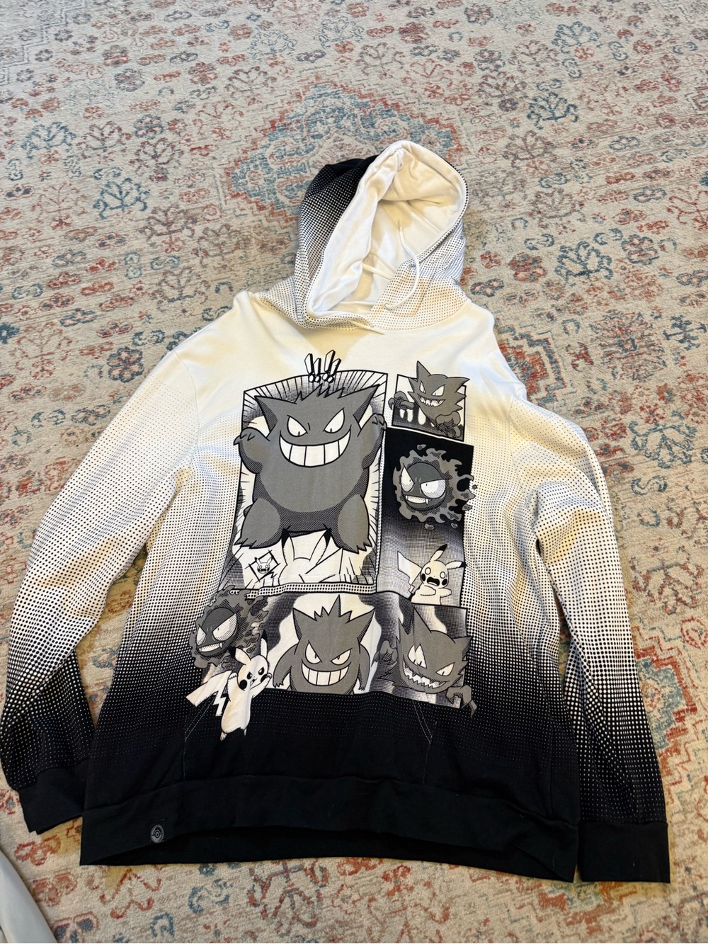 Men's Black & White Gradient Graphic Hoodie - Pokemon